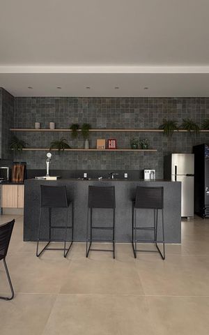 Apartamento para alugar com 295m², 4 quartos e 4 vagas Apartamento para alugar com 295m², 4 quartos e 4 vagasÁrea comum - Churrasqueira