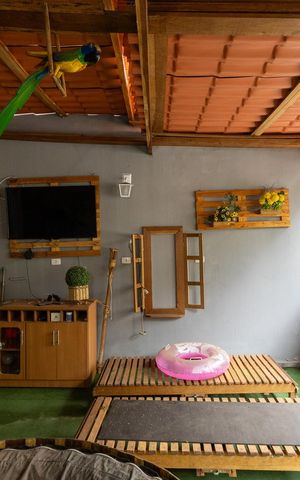 Casa à venda com 160m², 2 quartos e 2 vagas Casa à venda com 160m², 2 quartos e 2 vagasEspaço spa