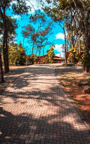 Casa à venda com 500m², 5 quartos e 6 vagas Casa à venda com 500m², 5 quartos e 6 vagasÁrea Externa