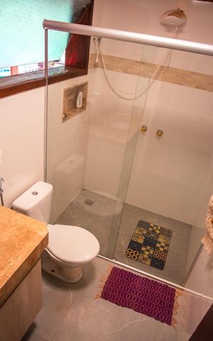 Casa à venda com 500m², 5 quartos e 6 vagas Casa à venda com 500m², 5 quartos e 6 vagasBanheiro 1