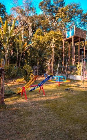 Casa à venda com 500m², 5 quartos e 6 vagas Casa à venda com 500m², 5 quartos e 6 vagasÁrea Externa