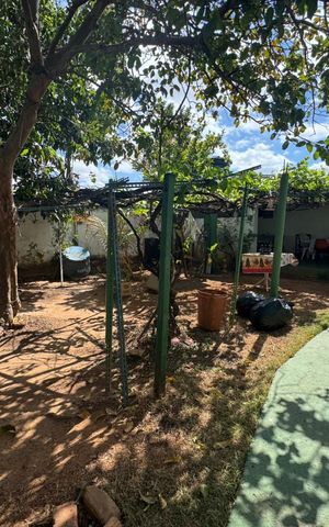 Casa à venda com 209m², 3 quartos e 2 vagas Casa à venda com 209m², 3 quartos e 2 vagasQuintal