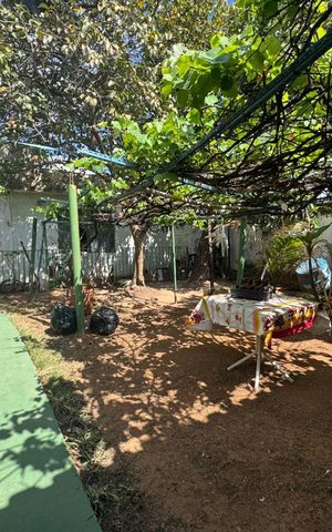 Casa à venda com 209m², 3 quartos e 2 vagas Casa à venda com 209m², 3 quartos e 2 vagasQuintal