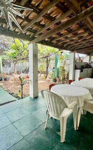 Casa à venda com 209m², 3 quartos e 2 vagas Casa à venda com 209m², 3 quartos e 2 vagasVaranda gourmet