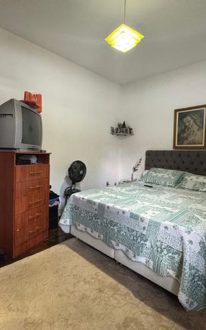Casa à venda com 209m², 3 quartos e 2 vagas Casa à venda com 209m², 3 quartos e 2 vagasSuíte
