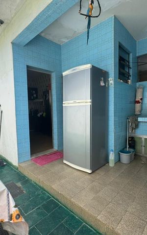 Casa à venda com 209m², 3 quartos e 2 vagas Casa à venda com 209m², 3 quartos e 2 vagasÁrea de Serviço