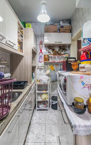 Apartamento à venda com 51m², 2 quartos e sem vagaCozinha e Área de Serviço