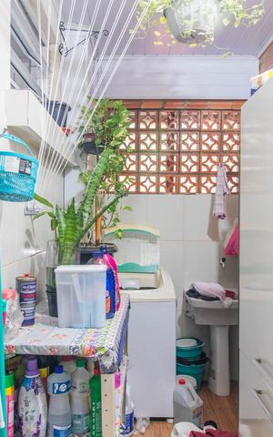Apartamento à venda com 51m², 2 quartos e sem vagaCozinha e Área de Serviço