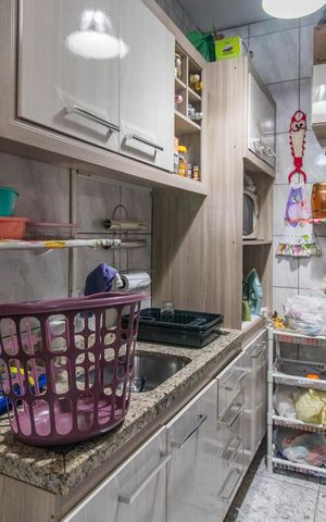 Apartamento à venda com 51m², 2 quartos e sem vagaCozinha e Área de Serviço
