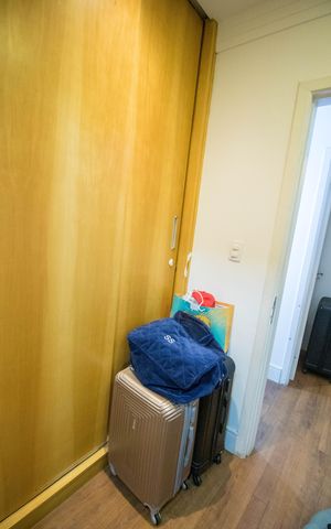 Casa à venda com 115m², 3 quartos e 2 vagas Casa à venda com 115m², 3 quartos e 2 vagasCloset da Suíte 2