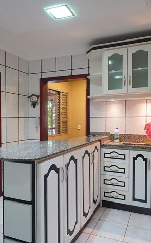 Casa à venda com 250m², 3 quartos e 2 vagasCozinha