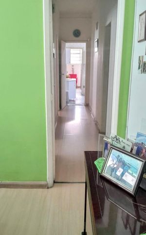 Casa à venda com 459m², 3 quartos e 2 vagas Casa à venda com 459m², 3 quartos e 2 vagascorredor
