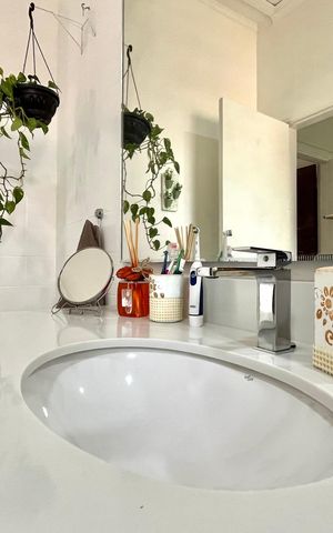 Casa à venda com 358m², 5 quartos e 4 vagas Casa à venda com 358m², 5 quartos e 4 vagasBanheiro 1