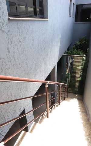 Casa para alugar com 320m², 4 quartos e 10 vagasAcesso Garagem