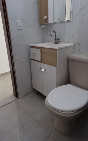 Casa para alugar com 320m², 4 quartos e 10 vagasBanheiro Social