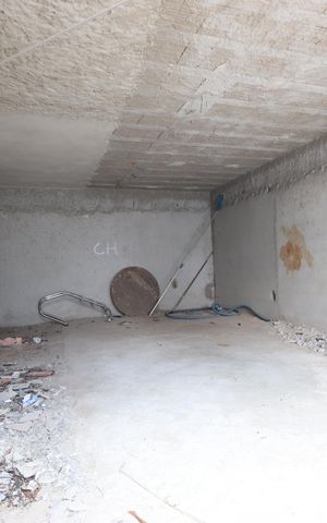 Casa para alugar com 320m², 4 quartos e 10 vagasSalão 1