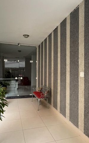 Apartamento para alugar com 172m², 3 quartos e 1 vagaFachada