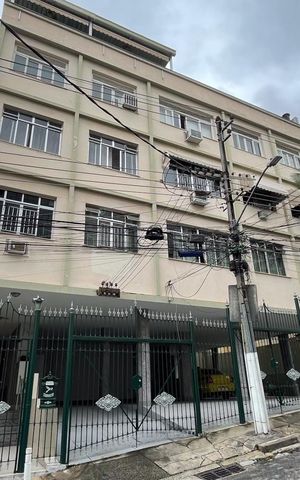 Apartamento para alugar com 172m², 3 quartos e 1 vagaFachada