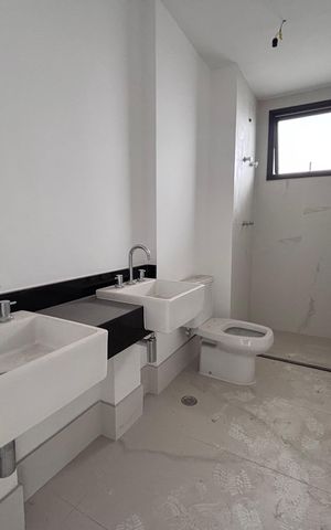 Apartamento à venda com 154m², 2 quartos e 2 vagas Apartamento à venda com 154m², 2 quartos e 2 vagasBanheiro Social