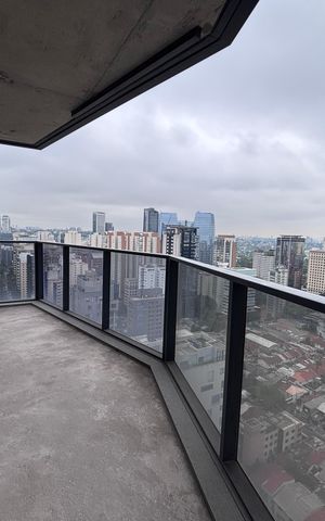Apartamento à venda com 154m², 1 quarto e 2 vagas Apartamento à venda com 154m², 1 quarto e 2 vagasVaranda