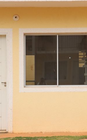 Casa de condomínio para alugar com 80m², 2 quartos e 1 vagaFachada