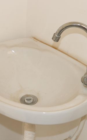 Casa de condomínio para alugar com 80m², 2 quartos e 1 vagaLavabo