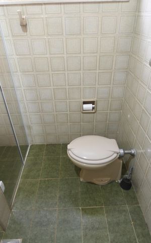 Casa à venda com 270m², 4 quartos e 3 vagasBanheiro 
