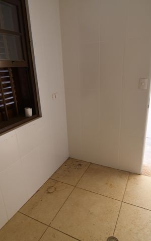 Casa à venda com 270m², 4 quartos e 3 vagasÁrea de Serviço