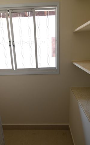Casa à venda com 270m², 4 quartos e 3 vagasCasa 2 - Área de Serviço