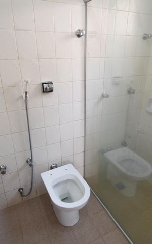 Casa à venda com 270m², 4 quartos e 3 vagasBanheiro da Suíte