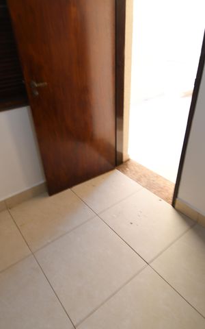 Casa à venda com 270m², 4 quartos e 3 vagasQuarto de Serviço