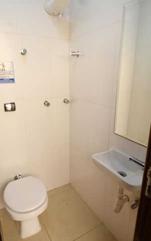 Casa à venda com 270m², 4 quartos e 3 vagasBanheiro de serviço