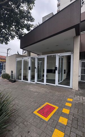 Apartamento para alugar com 112m², 2 quartos e 1 vagaFachada