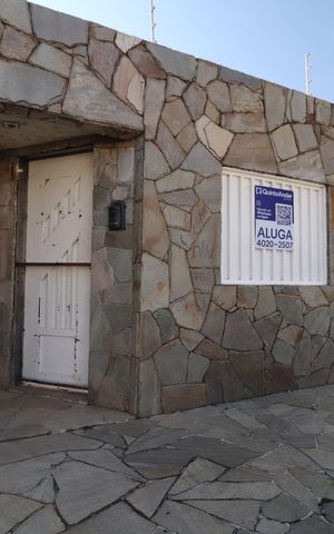Casa para alugar com 280m², 3 quartos e 3 vagasPlaquinha