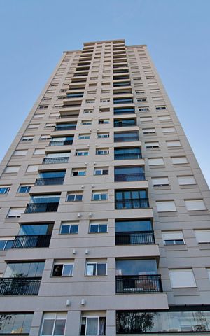 Apartamento à venda com 58m², 2 quartos e 2 vagas Apartamento à venda com 58m², 2 quartos e 2 vagasFachada