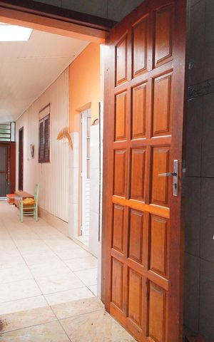 Casa à venda com 120m², 3 quartos e 1 vagaÁrea de Serviço