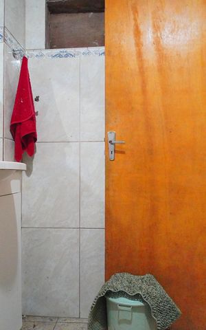 Casa à venda com 120m², 3 quartos e 1 vagaBanheiro