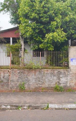 Casa à venda com 120m², 3 quartos e 1 vagaFachada