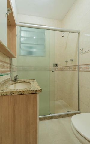 Apartamento à venda com 70m², 2 quartos e 1 vagaBanheiro Social