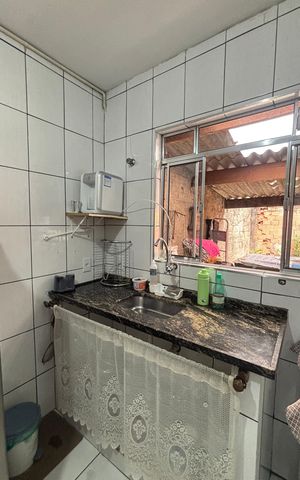 Casa à venda com 100m², 3 quartos e 2 vagas Casa à venda com 100m², 3 quartos e 2 vagasCozinha