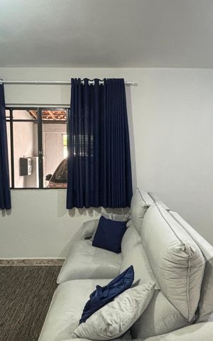 Casa à venda com 100m², 3 quartos e 2 vagas Casa à venda com 100m², 3 quartos e 2 vagasSala