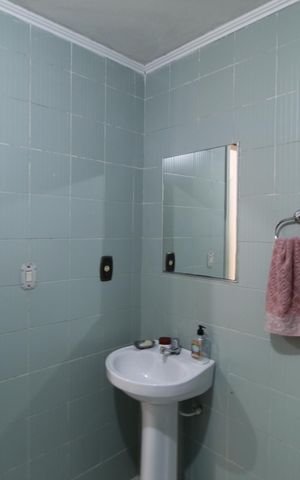 Apartamento à venda com 97m², 4 quartos e sem vagaBanheiro