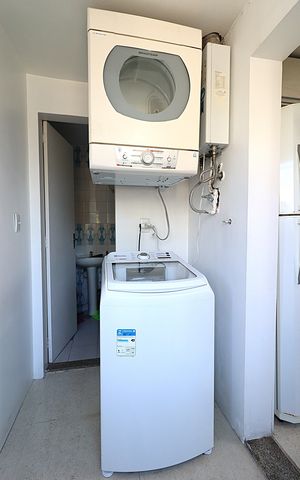 Apartamento à venda com 196m², 4 quartos e 2 vagasArea de Serviço