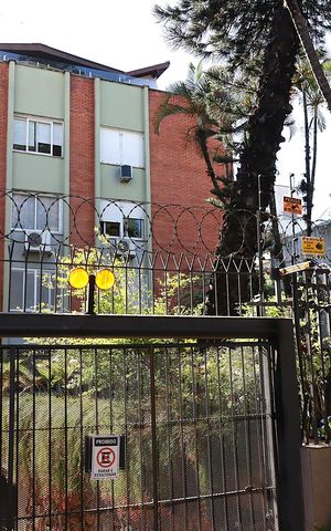 Apartamento à venda com 196m², 4 quartos e 2 vagasFachada do Prédio