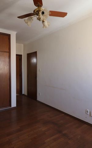 Apartamento para alugar com 134m², 4 quartos e 1 vaga Apartamento para alugar com 134m², 4 quartos e 1 vagaSuíte