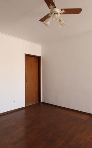 Apartamento para alugar com 134m², 4 quartos e 1 vaga Apartamento para alugar com 134m², 4 quartos e 1 vagaSala