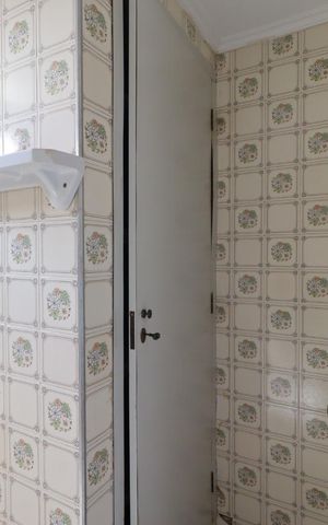 Apartamento para alugar com 134m², 4 quartos e 1 vaga Apartamento para alugar com 134m², 4 quartos e 1 vagaBanheiro da Suíte