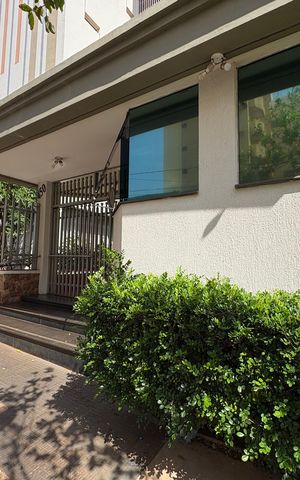 Apartamento para alugar com 134m², 4 quartos e 1 vaga Apartamento para alugar com 134m², 4 quartos e 1 vagaFachada