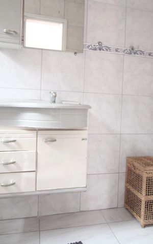 Casa à venda com 212m², 5 quartos e 4 vagasBanheiro da Suíte 2