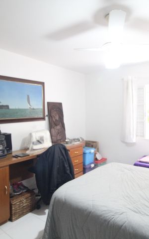 Casa à venda com 212m², 5 quartos e 4 vagasQuarto 1